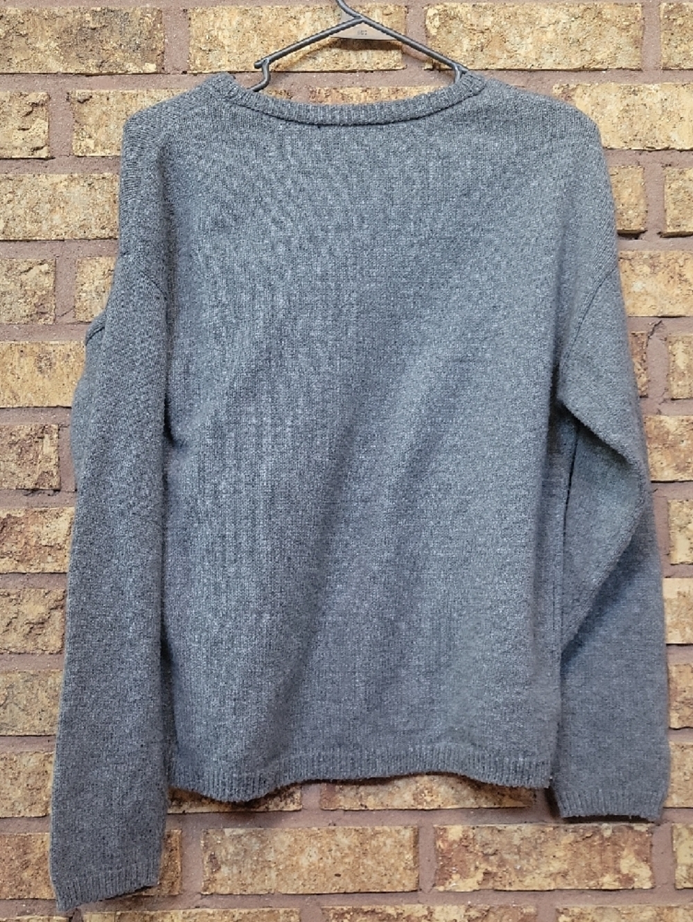 State of Mine Gray Crewneck Sweater with Orange Pumpkin Motif Size Medium - Picture 7 of 10